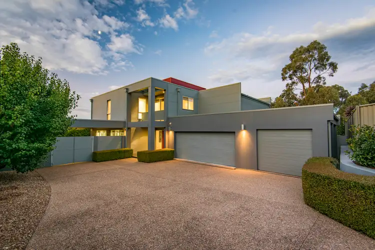 3 Bocciarini Court, Jerrabomberra NSW 2619