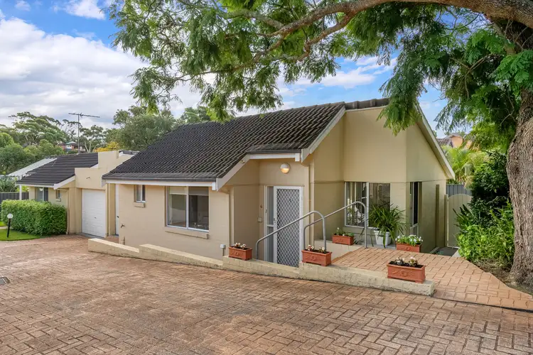 Sixth view of Homely villa listing, 4/15 Van Dieman Place, Caringbah NSW 2229
