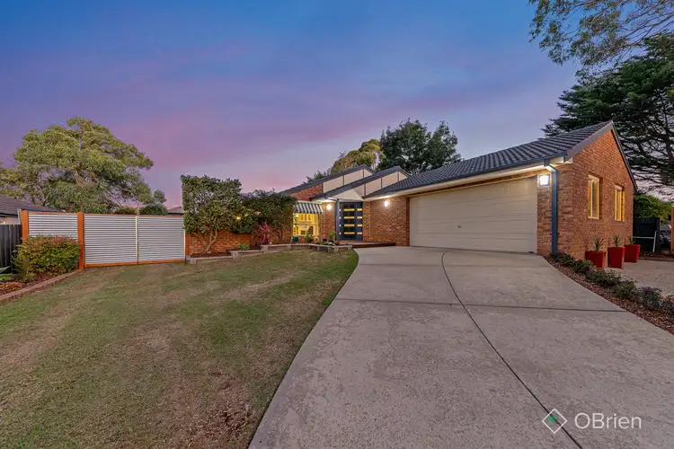 8 Peppermint Place, Somerville VIC 3912