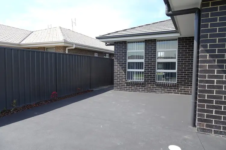 Third view of Homely semi-detached listing, 2/35 Undercliff Street, Cliftleigh NSW 2321