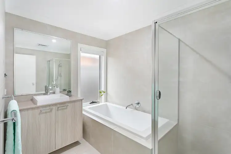 Fifth view of Homely house listing, 15 Minorca Circuit, Hamlyn Terrace NSW 2259