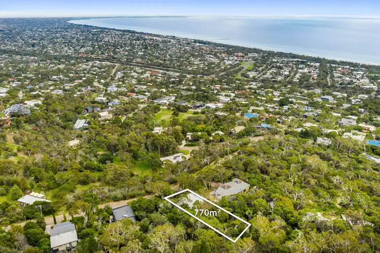 7 Cook Street, Mccrae VIC 3938