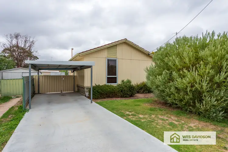 22 Felstead Avenue, Horsham VIC 3400