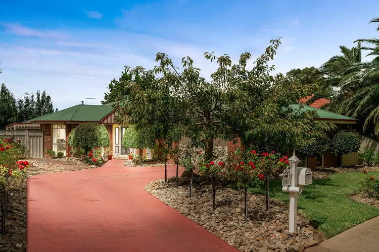 5 Paisley Court, Werribee VIC 3030
