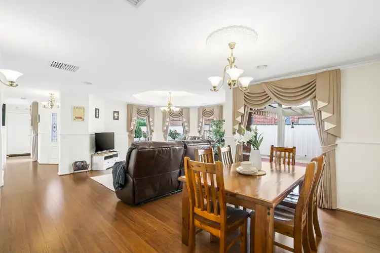 Fifth view of Homely house listing, 5 Paisley Court, Werribee VIC 3030