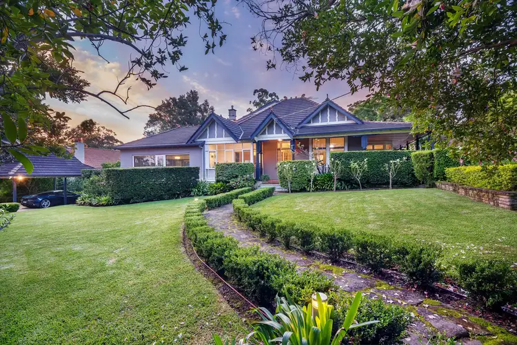 21 Bushlands Avenue, Gordon NSW 2072
