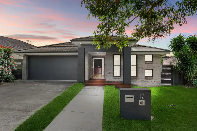 12 North Barrington Road, Woongarrah NSW 2259