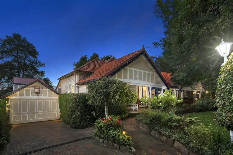4 Rosemead Road, Hornsby NSW 2077