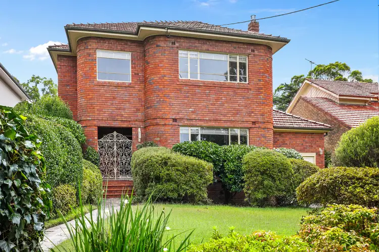 114 Chelmsford Avenue, East Lindfield NSW 2070