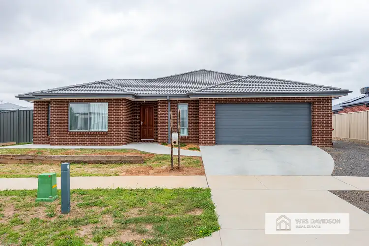 42 Stockton Drive, Horsham VIC 3400