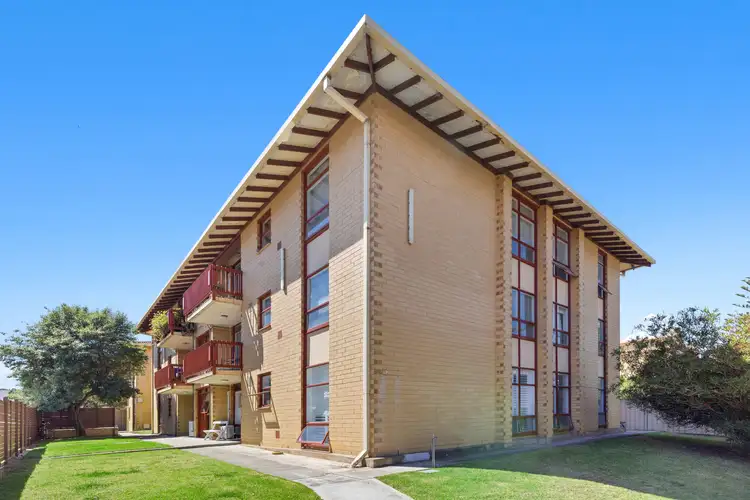 2/3 Broadway, Glenelg South SA 5045