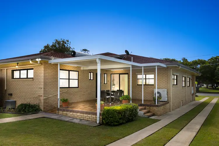 Fifth view of Homely house listing, 33 Thurecht Parade, Scarborough QLD 4020