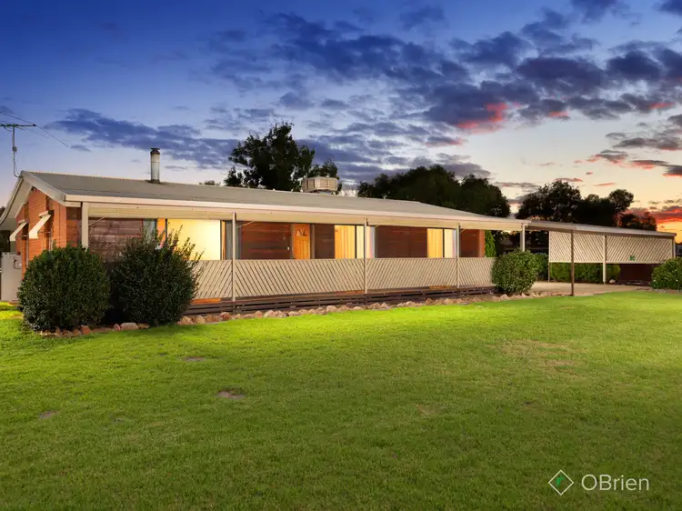 4 Beer Court, Howlong NSW 2643