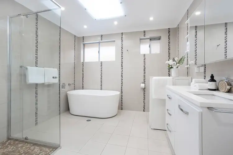 Fifth view of Homely house listing, 18 Bulberry Place, Engadine NSW 2233