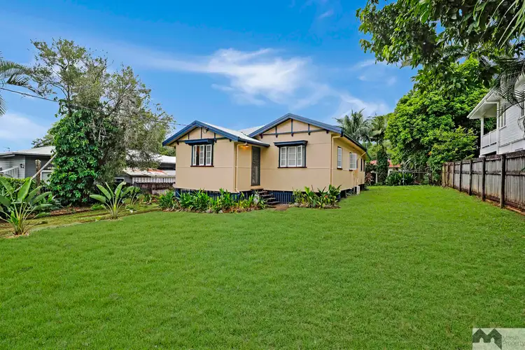 5 Dalgety Street, Stratford QLD 4870
