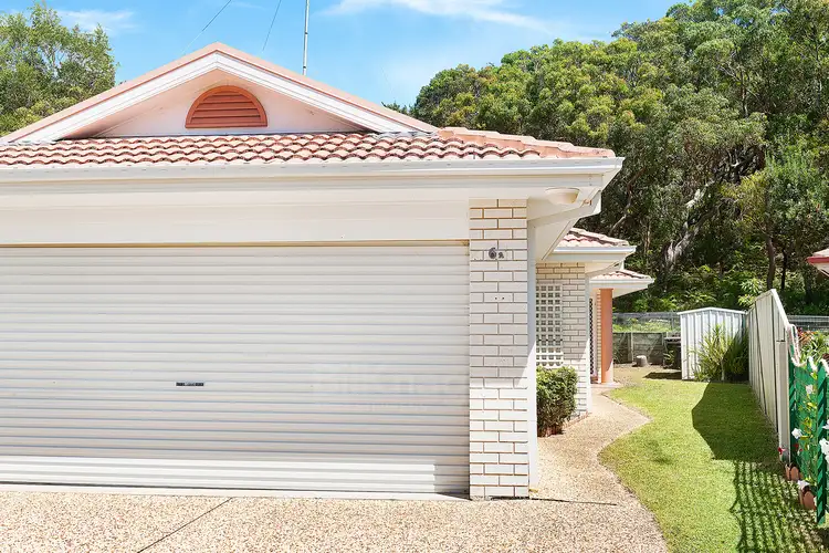 6A Creswell Place, Fingal Bay NSW 2315