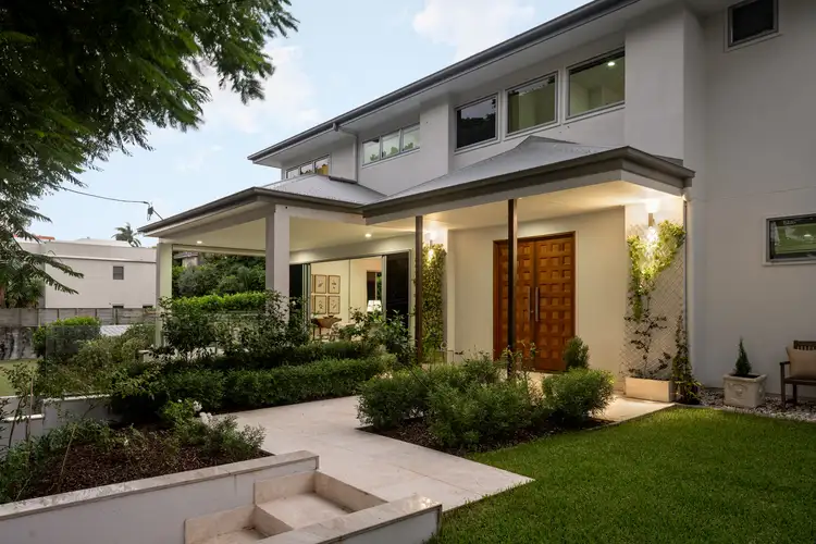 Main view of Homely house listing, 27 Aaron Avenue, Hawthorne QLD 4171