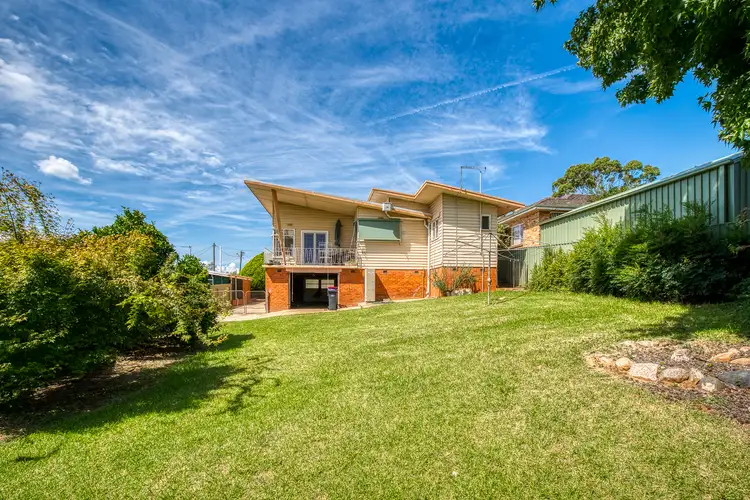 Sixth view of Homely house listing, 587 Whinray Crescent, East Albury NSW 2640