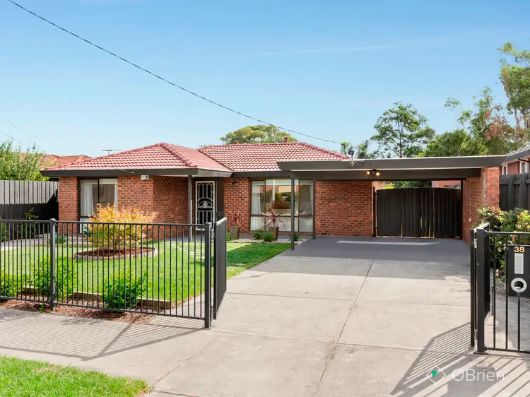 Main view of Homely house listing, 38 Scarlet Street, Mordialloc VIC 3195