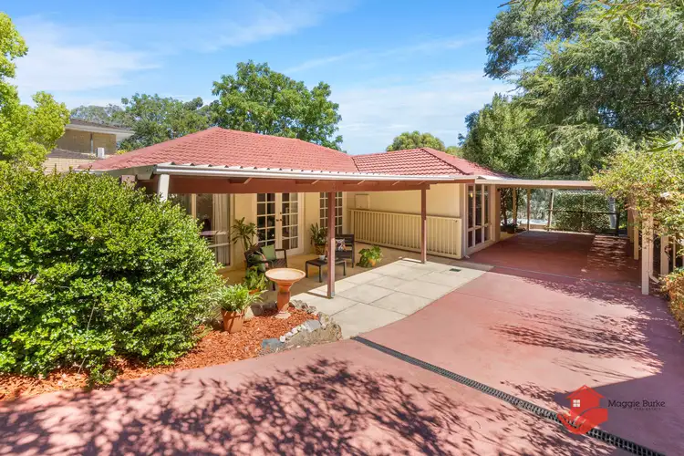 27 Hamersley Street, Kelmscott WA 6111