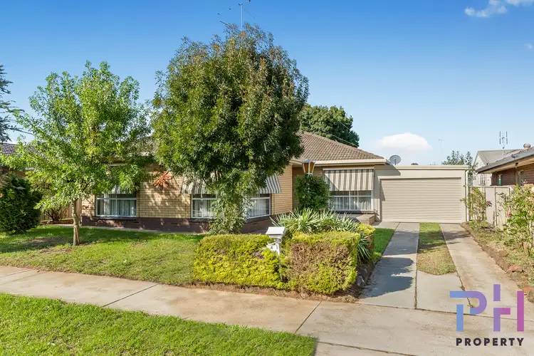 4 Osborn Avenue, Kangaroo Flat VIC 3555
