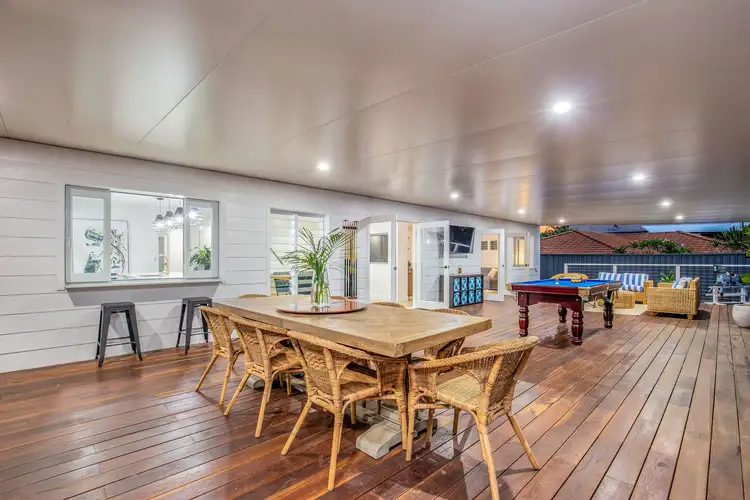 10 Murrumba Drive, Ashmore QLD 4214