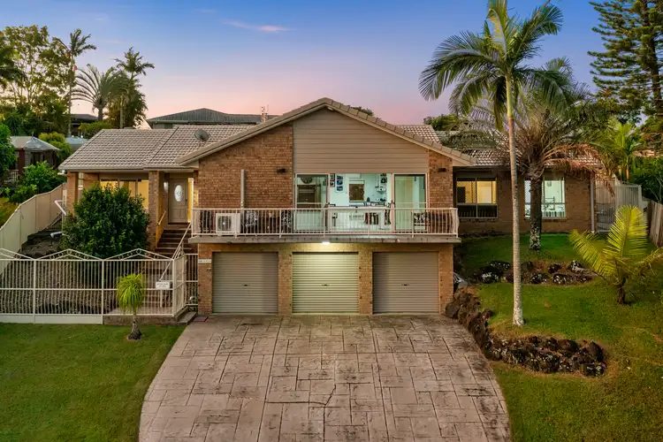 11 Parish Court, Molendinar QLD 4214