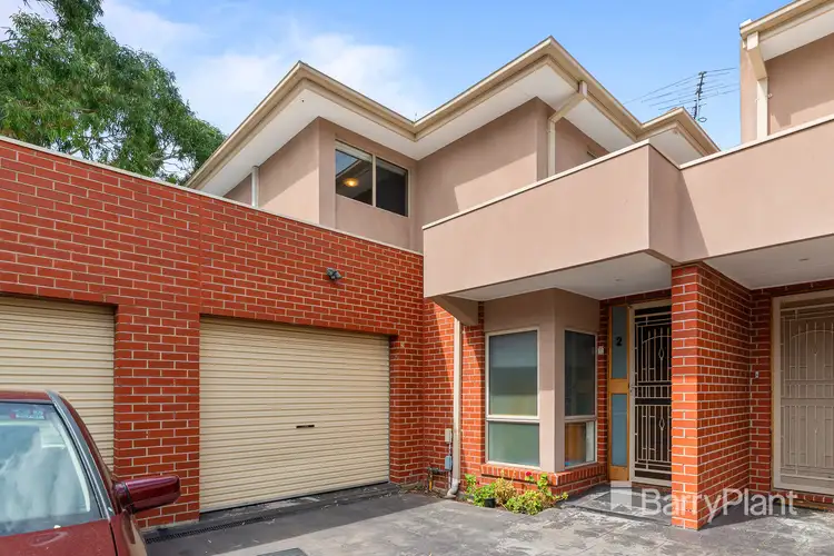 2/16 Waranga Crescent