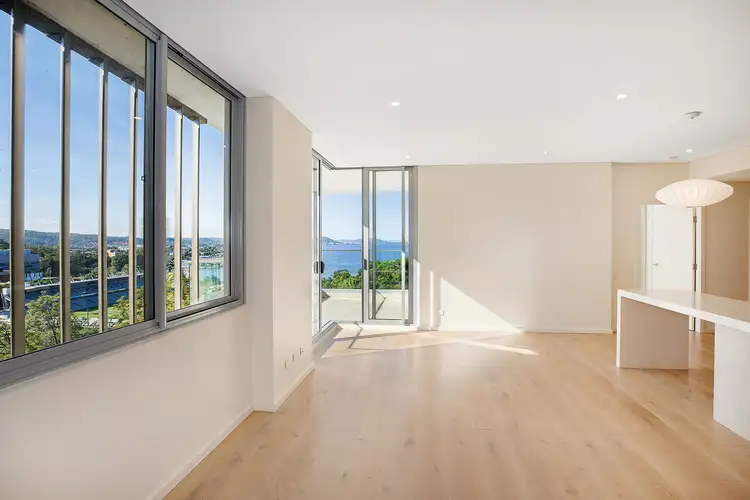 703/72 Donnison Street West, Gosford NSW 2250