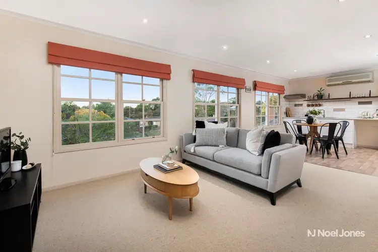 Fifth view of Homely house listing, 2 Bruce Court, Ringwood East VIC 3135