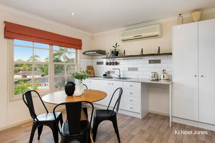 Sixth view of Homely house listing, 2 Bruce Court, Ringwood East VIC 3135