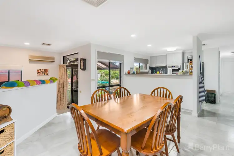 Fourth view of Homely house listing, 5 Sherwood Drive, Flora Hill VIC 3550