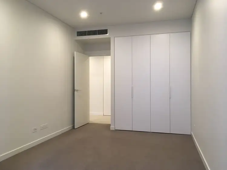 Fourth view of Homely unit listing, 2508/17 Lachlan Street, Waterloo NSW 2017