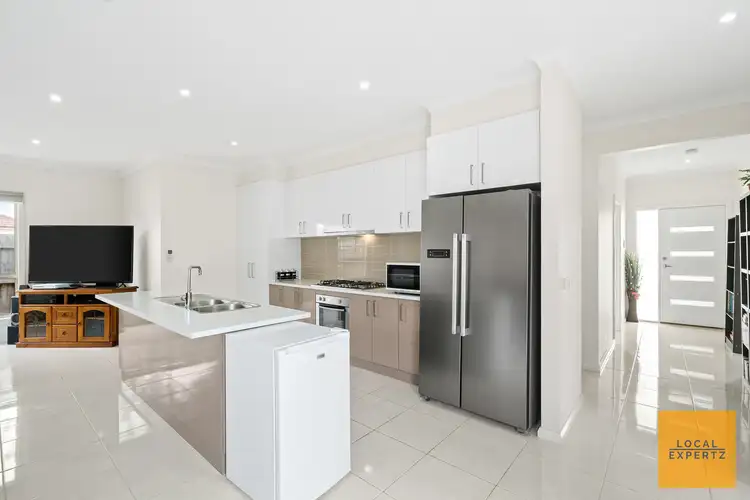 Fourth view of Homely house listing, 1/15 Carramar Drive, Harkness VIC 3337