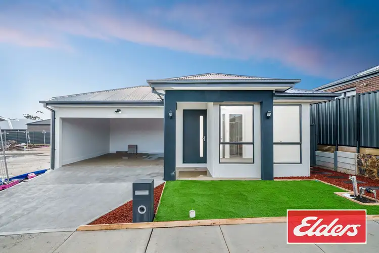 6/6 Chitwan Road, Tarneit VIC 3029