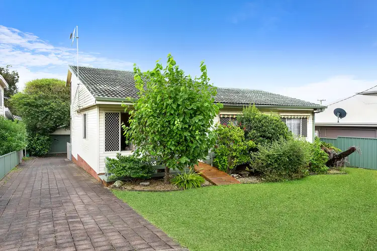 Second view of Homely house listing, 21 Lindsay Street, Long Jetty NSW 2261