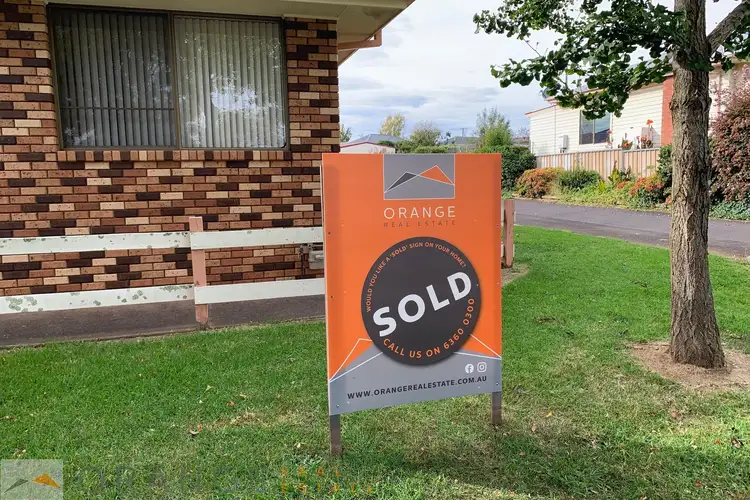 2/62 Cox Avenue, Orange NSW 2800