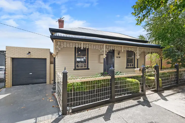 404 Barkly Street, Golden Point VIC 3350