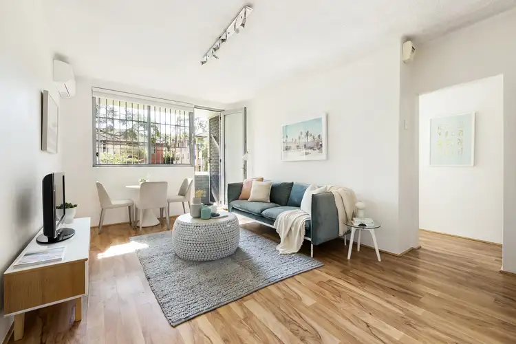 2/10 View Street, Marrickville NSW 2204