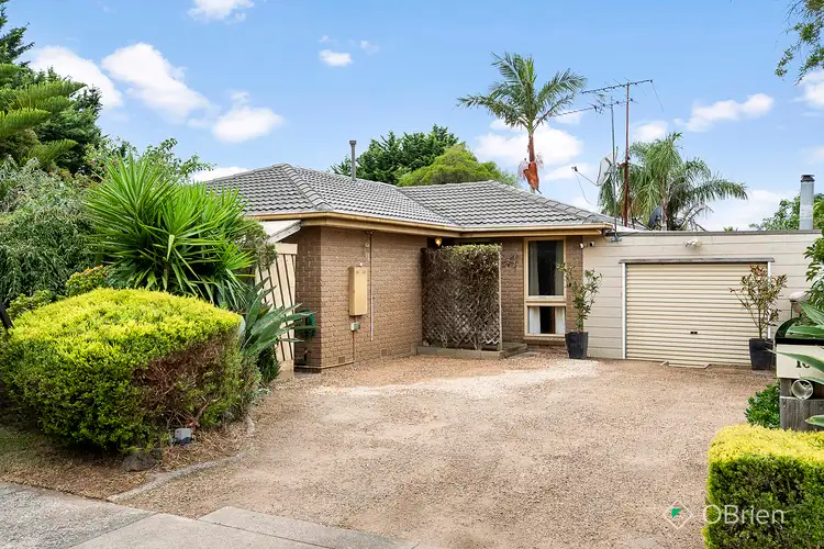16 Darius Avenue, Frankston VIC 3199