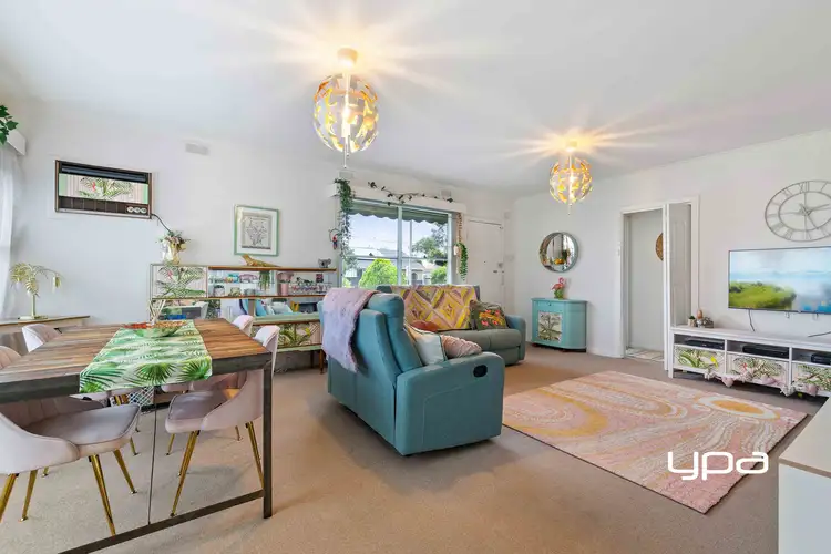 Second view of Homely house listing, 10 Gosford Crescent, Broadmeadows VIC 3047