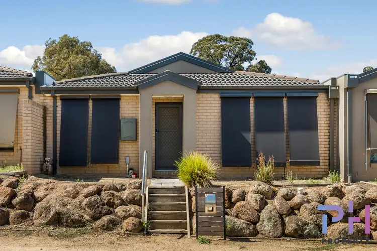 8 Vista Street, Eaglehawk VIC 3556