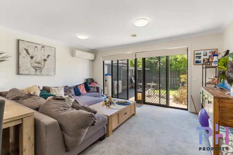 Third view of Homely townhouse listing, 8 Vista Street, Eaglehawk VIC 3556