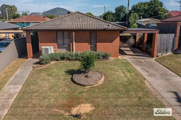 Second view of Homely house listing, 7 Schultz Court, Wodonga VIC 3690