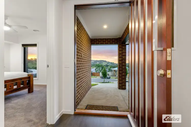 Second view of Homely house listing, 7 Vining Court, Wodonga VIC 3690