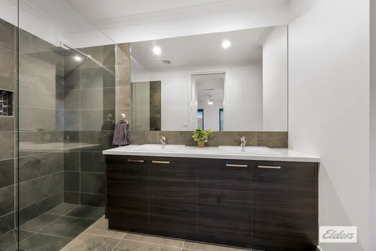 Fifth view of Homely house listing, 7 Vining Court, Wodonga VIC 3690