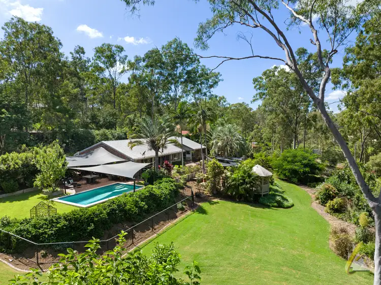 6 Miles Court, Chuwar QLD 4306