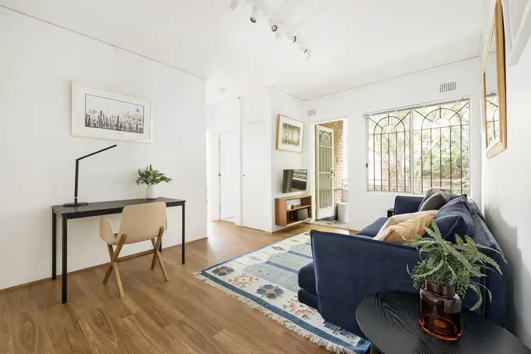 1/8-10 Schwebel Street, Marrickville NSW 2204