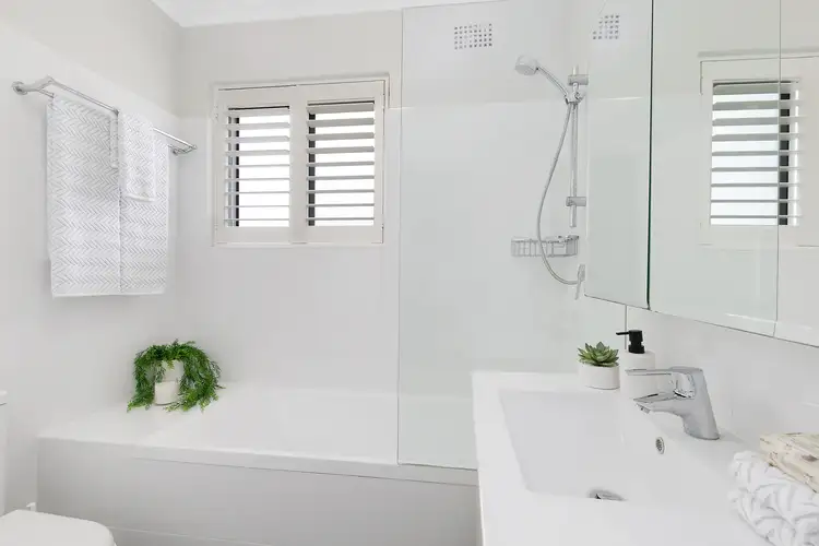 Fifth view of Homely apartment listing, 8/31 Shirley Road, Wollstonecraft NSW 2065
