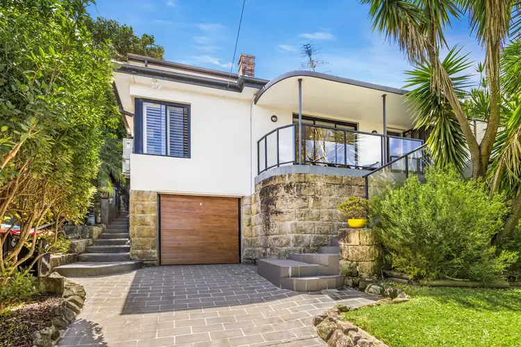 14 Palomar Parade, Freshwater NSW 2096